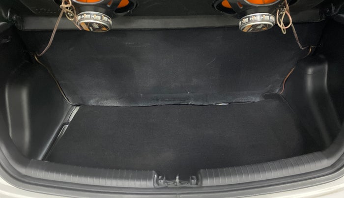 2019 Hyundai Grand i10 SPORTZ 1.2 KAPPA VTVT, Petrol, Manual, 67,074 km, Boot Inside