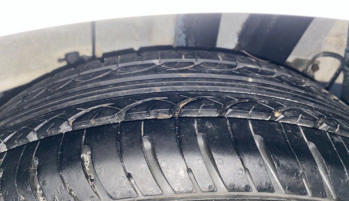 2019 Hyundai Grand i10 SPORTZ 1.2 KAPPA VTVT, Petrol, Manual, 67,074 km, Left Rear Tyre Tread