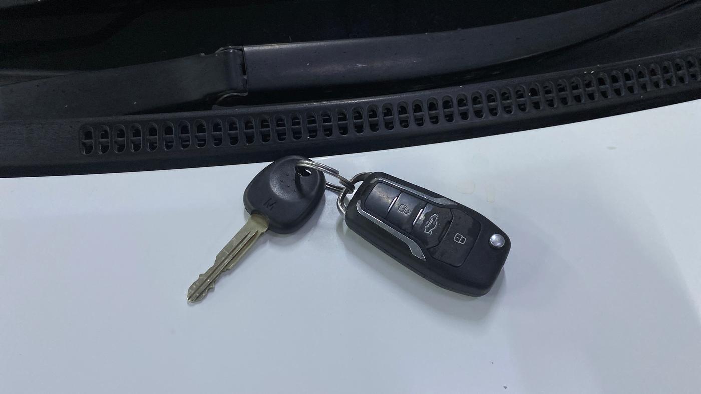 2019 Hyundai Grand i10 SPORTZ 1.2 KAPPA VTVT, Petrol, Manual, 67,074 km, Key Close Up