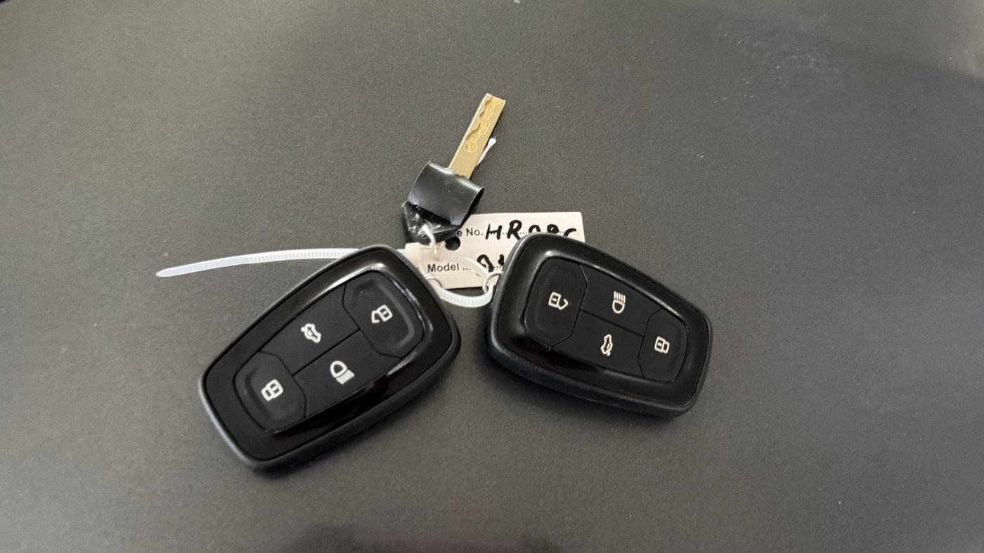2021 Tata TIAGO NRG XZ AMT, Petrol, Automatic, 56,559 km, Key Close Up