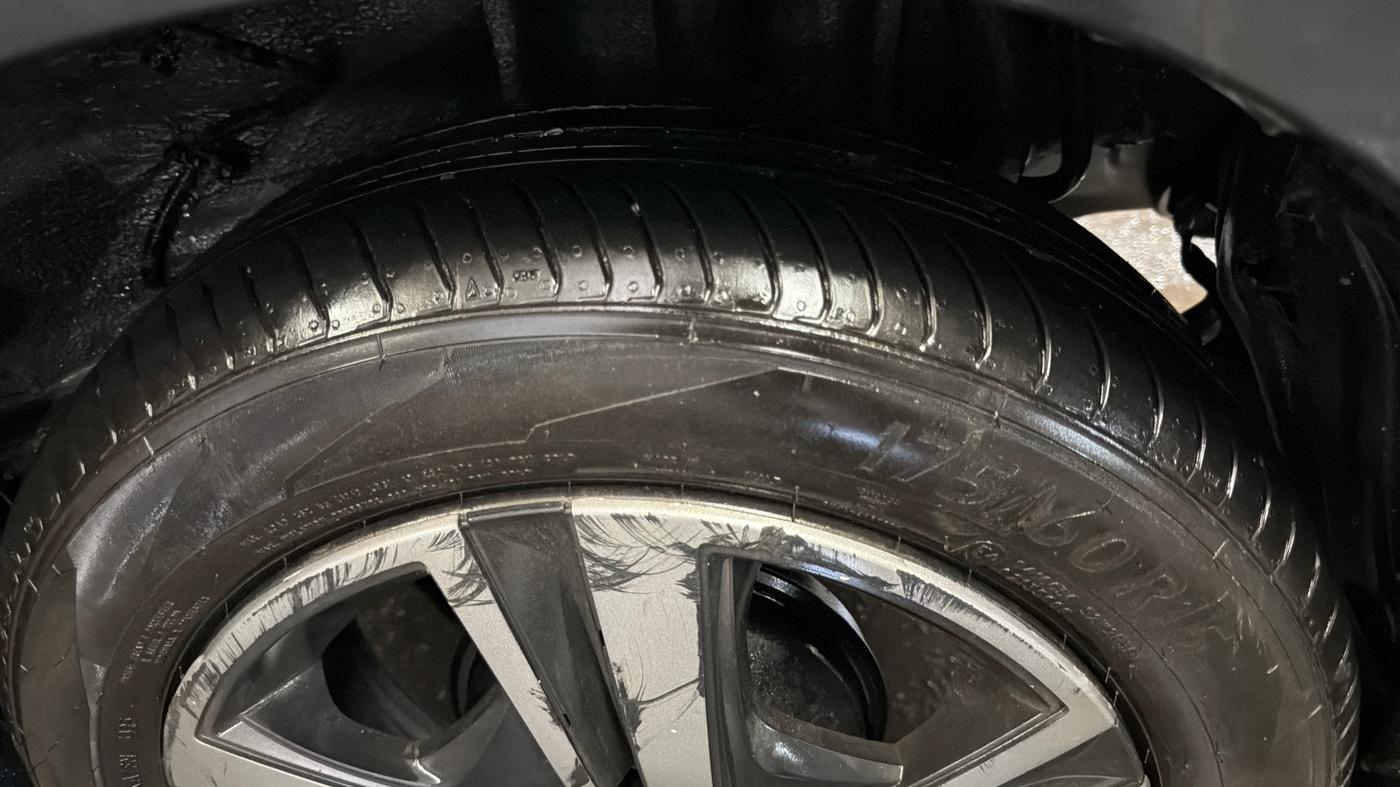 2021 Tata TIAGO NRG XZ AMT, Petrol, Automatic, 56,559 km, Left Rear Tyre Tread