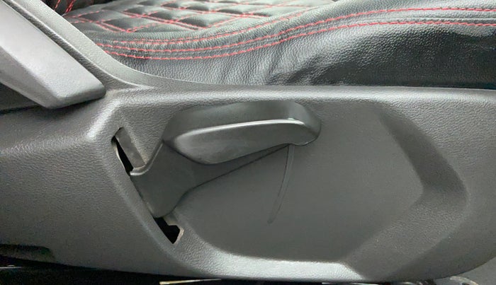 2016 Ford New Figo 1.5 TITANIUM, Diesel, Manual, 75,749 km, Driver Side Adjustment Panel