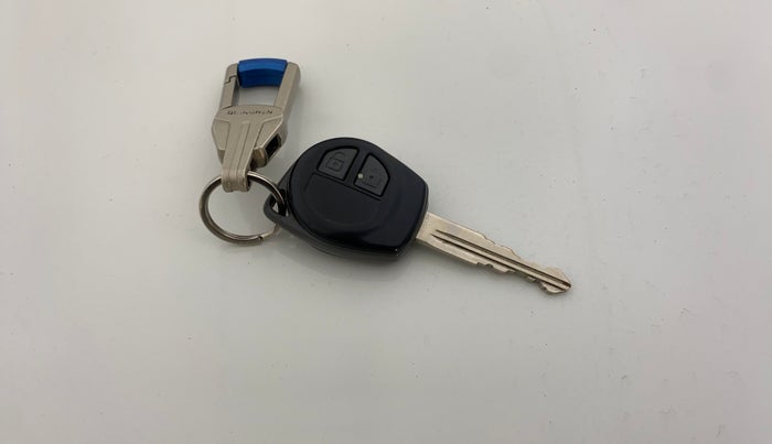 2016 Maruti Swift Dzire VXI, Petrol, Manual, 60,016 km, Key Close Up