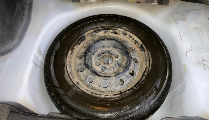 2016 Maruti Swift Dzire VXI, Petrol, Manual, 60,016 km, Spare Tyre