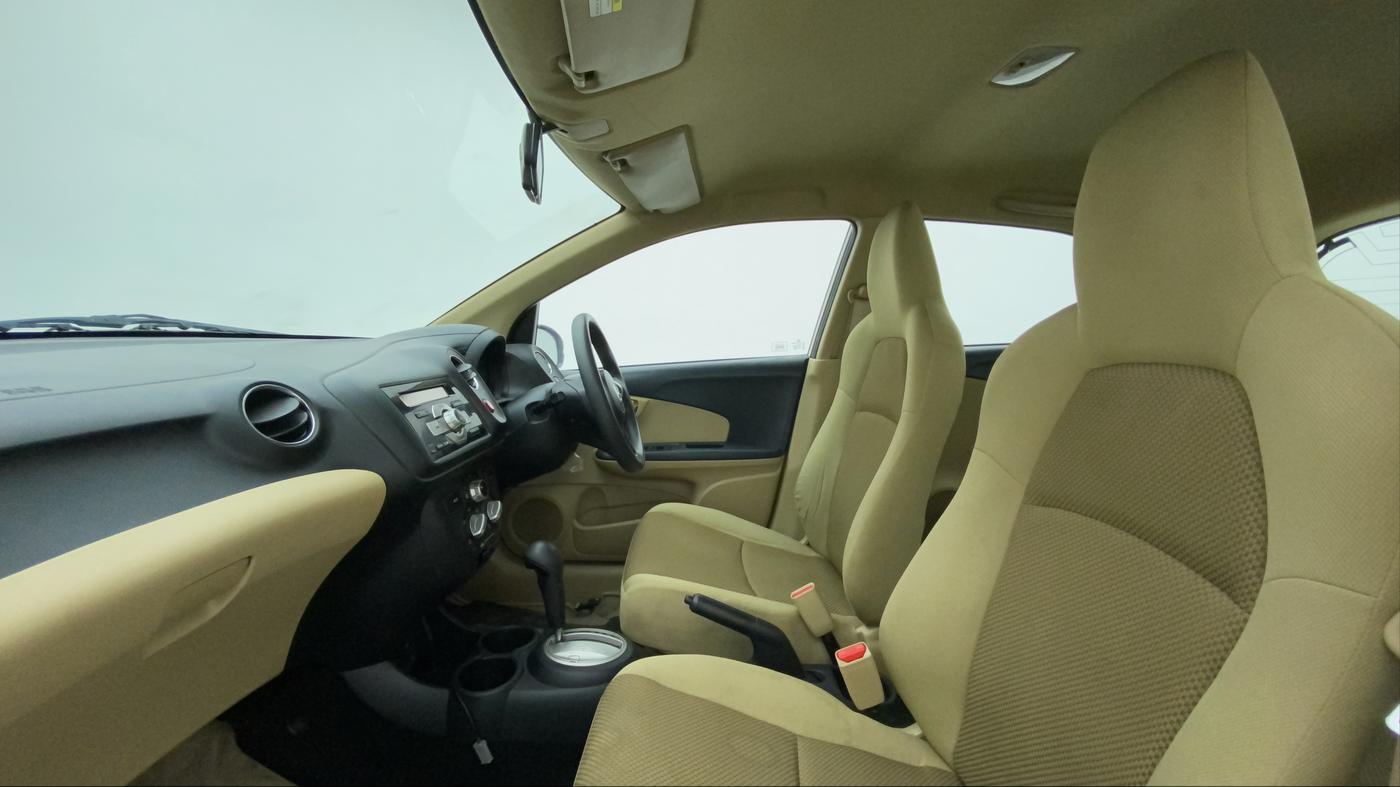2015 Honda Brio VX AT, Petrol, Automatic, 38,437 km, Right Side Front Door Cabin