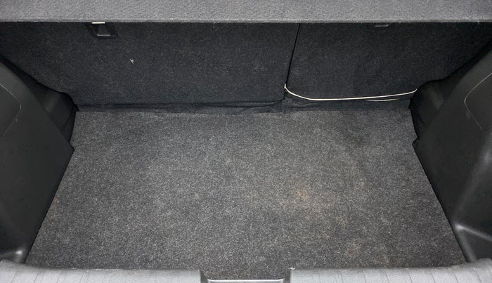 2017 Maruti Baleno DELTA 1.2 K12, Petrol, Manual, 19,538 km, Boot Inside