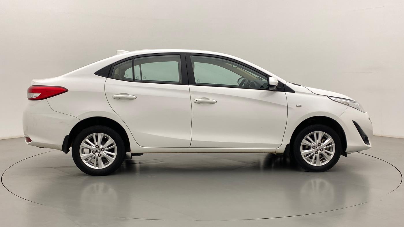 2020 Toyota YARIS J MT, Petrol, Manual, 42,247 km, Right Side View