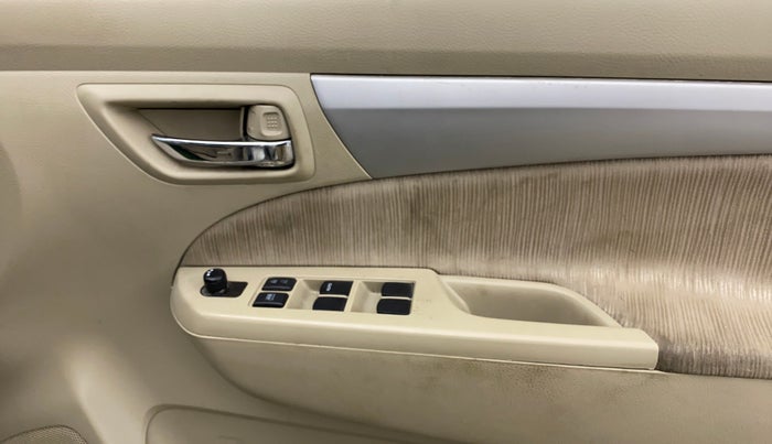 2014 Maruti Ertiga VXI, Petrol, Manual, 69,572 km, Driver Side Door Panels Control