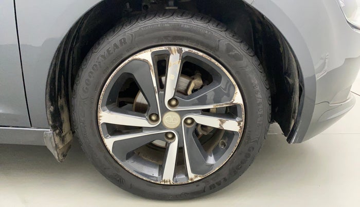 2020 Tata ALTROZ XZ DIESEL, Diesel, Manual, 35,197 km, Right Front Wheel