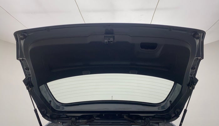 2020 Tata ALTROZ XZ DIESEL, Diesel, Manual, 35,197 km, Boot Door Open