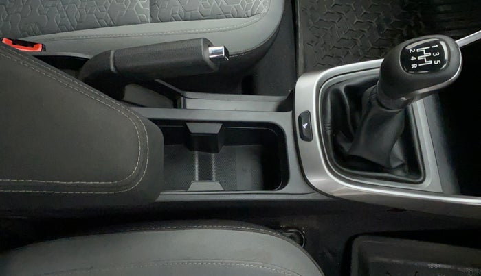 2020 Tata ALTROZ XZ DIESEL, Diesel, Manual, 35,197 km, Gear Lever