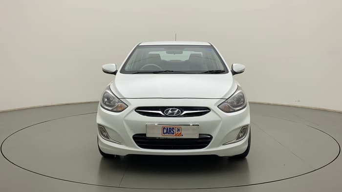 2011 Hyundai Verna FLUIDIC 1.4 VTVT, CNG, Manual, 37,023 km, Front