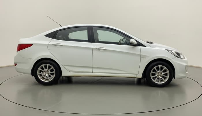 2011 Hyundai Verna FLUIDIC 1.4 VTVT, CNG, Manual, 37,023 km, Right Side View