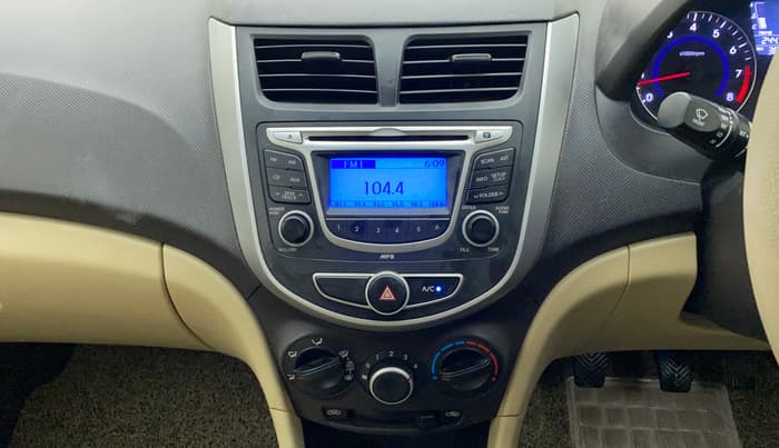 2011 Hyundai Verna FLUIDIC 1.4 VTVT, CNG, Manual, 37,023 km, Air Conditioner