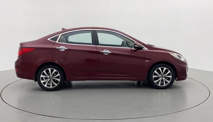 2013 Hyundai Verna FLUIDIC 1.6 CRDI SX, Diesel, Manual, 63,330 km, Right Side
