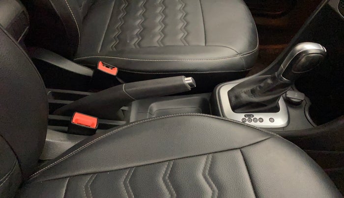 2019 Volkswagen Ameo HIGHLINE PLUS 1.5L AT 16 ALLOY, Diesel, Automatic, 59,802 km, Gear Lever