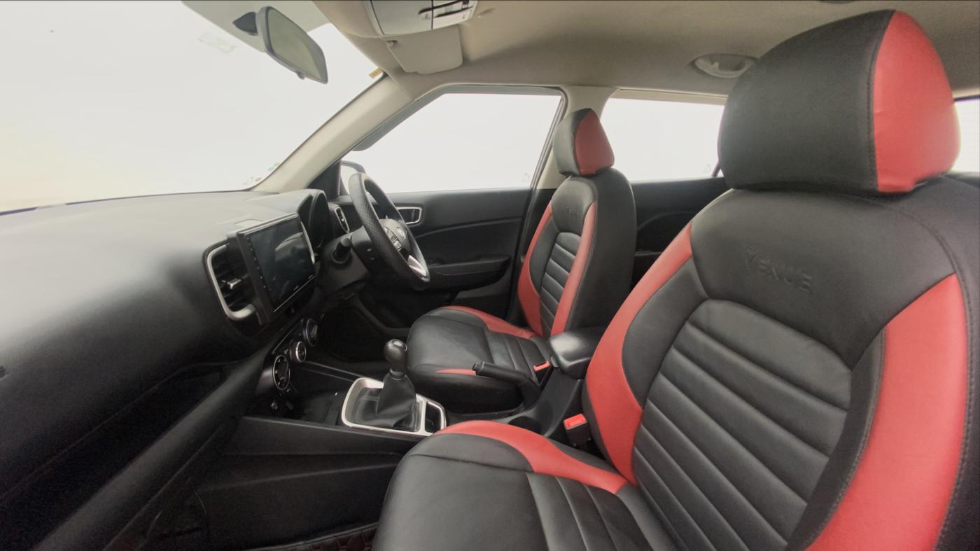 2021 Hyundai VENUE S 1.2, Petrol, Manual, 12,717 km, Right Side Front Door Cabin