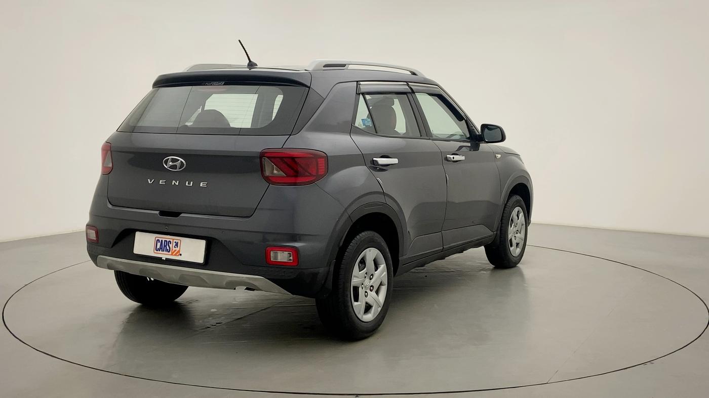 2021 Hyundai VENUE S 1.2, Petrol, Manual, 12,717 km, Right Back Diagonal