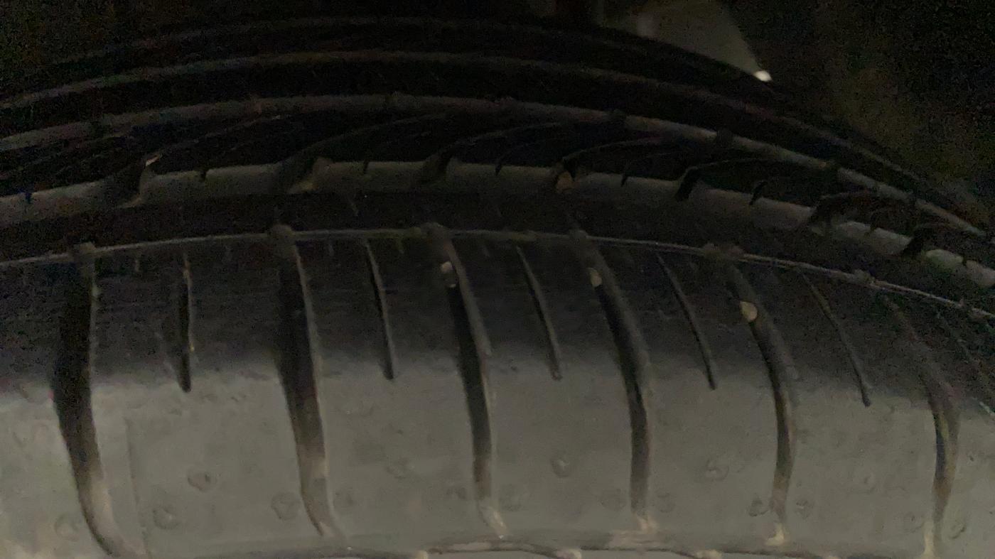 2018 Tata NEXON XM PETROL, Petrol, Manual, 13,664 km, Left Rear Tyre Tread