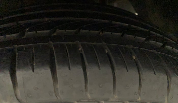 2018 Tata NEXON XM PETROL, Petrol, Manual, 13,664 km, Left Rear Tyre Tread