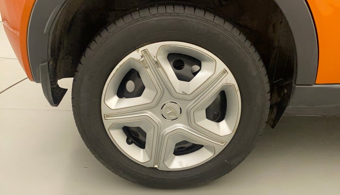 2018 Tata NEXON XM PETROL, Petrol, Manual, 13,664 km, Right Rear Wheel