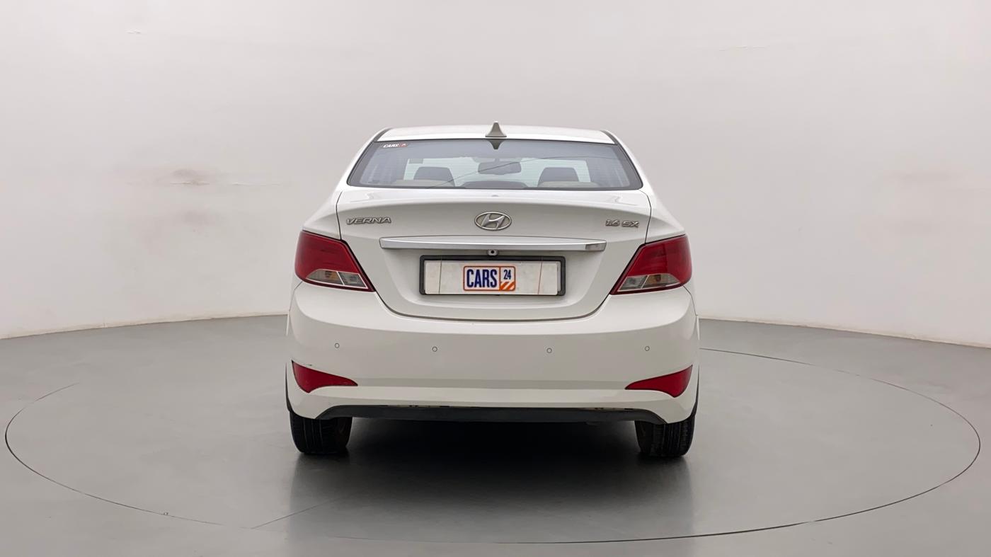 2016 Hyundai Verna 1.6 VTVT SX AT, Petrol, Automatic, 26,786 km, Back/Rear