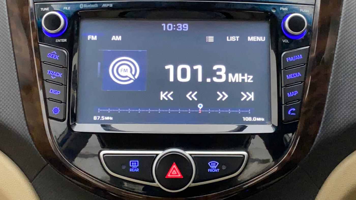 2016 Hyundai Verna 1.6 VTVT SX AT, Petrol, Automatic, 26,786 km, Infotainment System