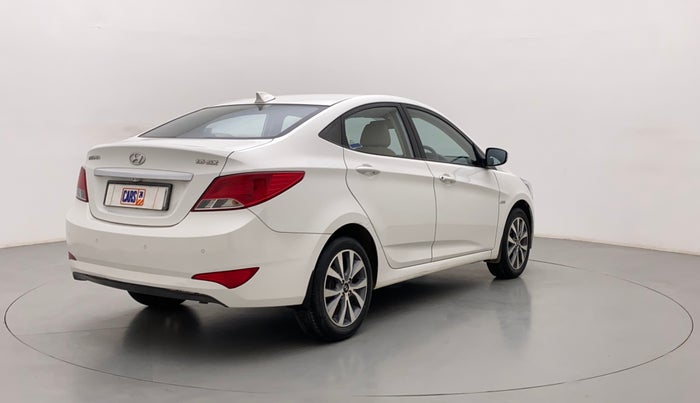 2016 Hyundai Verna 1.6 VTVT SX AT, Petrol, Automatic, 26,786 km, Right Back Diagonal