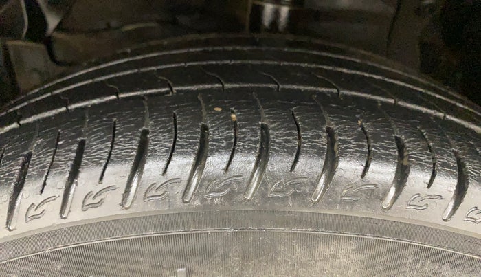 2020 Maruti Vitara Brezza VXI AT SHVS, Petrol, Automatic, 46,006 km, Left Front Tyre Tread