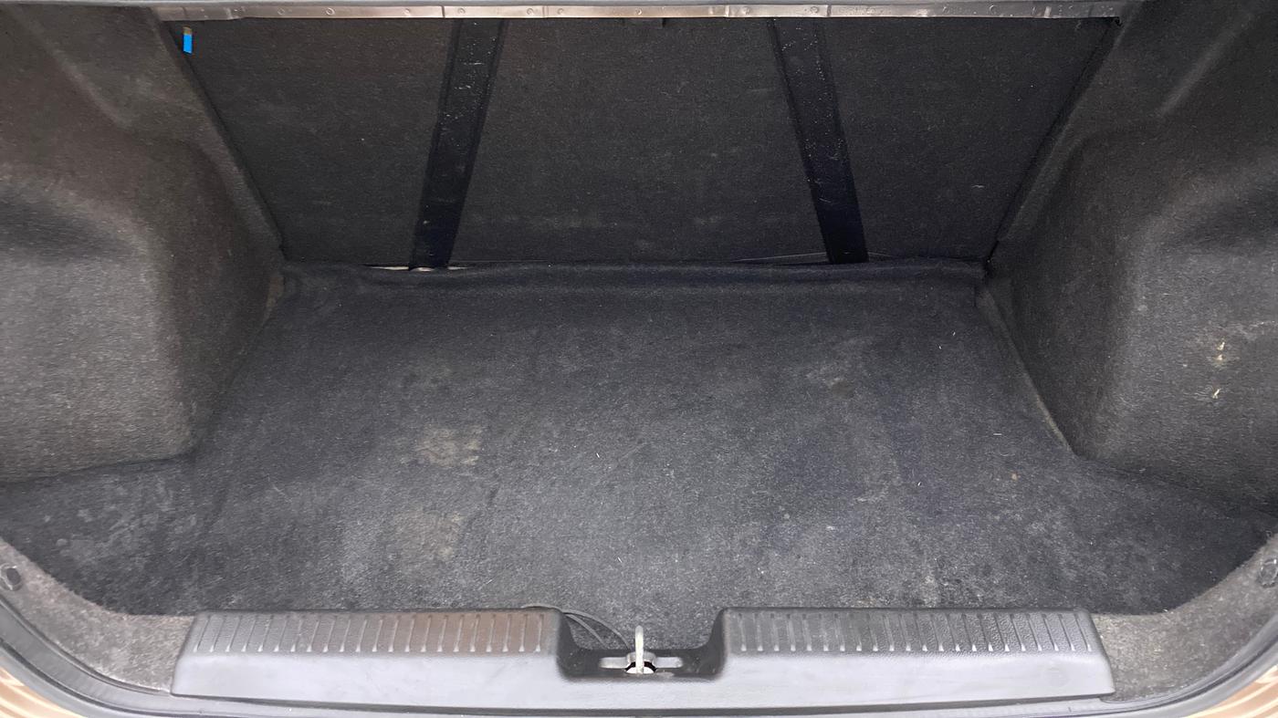 2017 Maruti Dzire VXI AMT, Petrol, Automatic, 64,368 km, Boot Inside