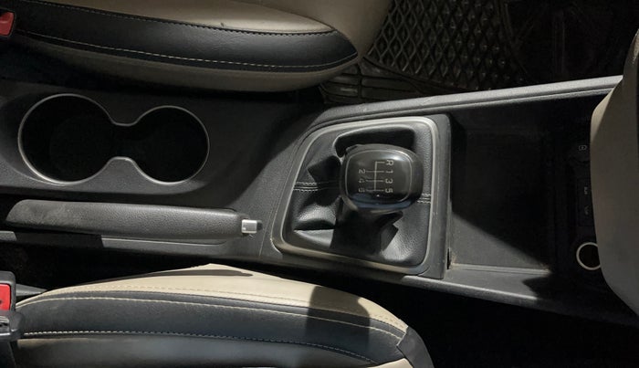 2018 Hyundai Verna 1.6 VTVT SX, Petrol, Manual, 67,466 km, Gear Lever