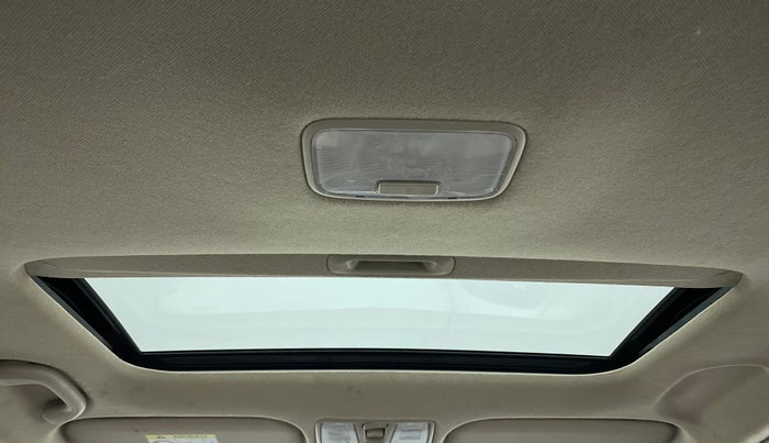 2018 Hyundai Verna 1.6 SX VTVT (O), Petrol, Manual, 40,468 km, Moonroof/ Sunroof