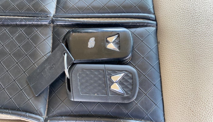 2023 Mahindra Bolero B6, Diesel, Manual, 35,406 km, Key Close Up
