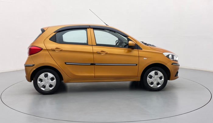 2018 Tata Tiago XT 1.2 REVOTRON, CNG, Manual, 44,540 km, Right Side View