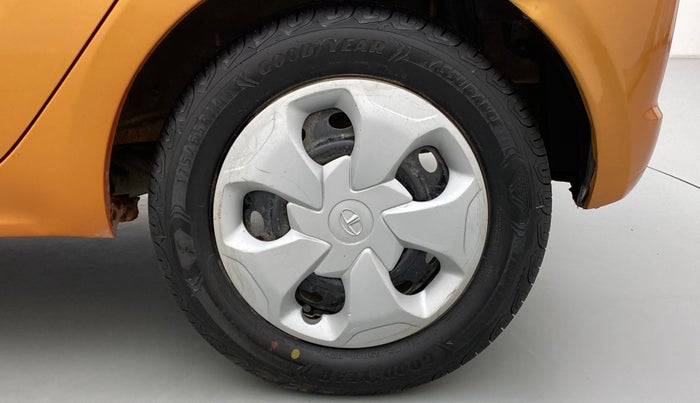 2018 Tata Tiago XT 1.2 REVOTRON, CNG, Manual, 44,540 km, Left Rear Wheel
