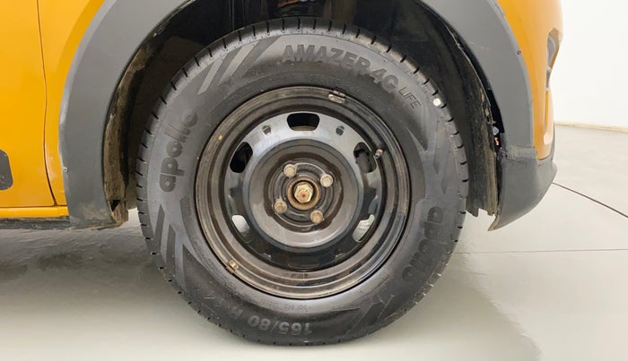 2019 Renault TRIBER 1.0 RXL PETROL, CNG, Manual, 62,247 km, Right Front Wheel