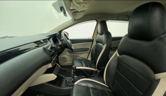 2019 Renault TRIBER 1.0 RXL PETROL, CNG, Manual, 62,247 km, Right Side Front Door Cabin