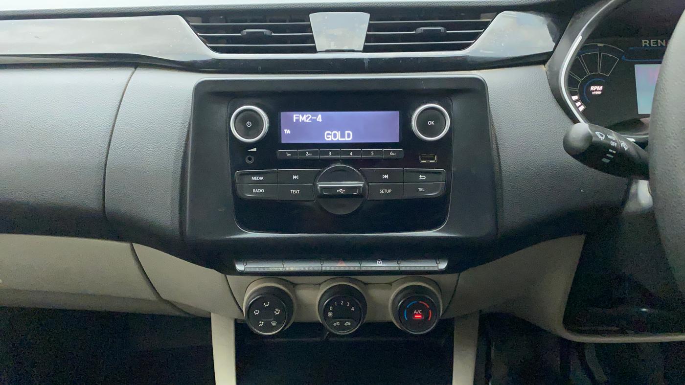 2019 Renault TRIBER 1.0 RXL PETROL, CNG, Manual, 62,247 km, Air Conditioner