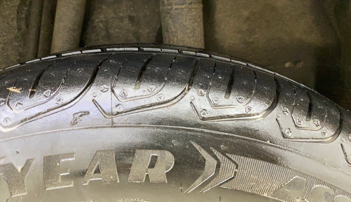 2015 Honda Jazz 1.2L I-VTEC VX, Petrol, Manual, 71,535 km, Left Rear Tyre Tread