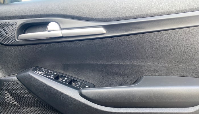 2021 KIA SELTOS HTK 1.5 PETROL, Petrol, Manual, 29,800 km, Driver Side Door Panels Control