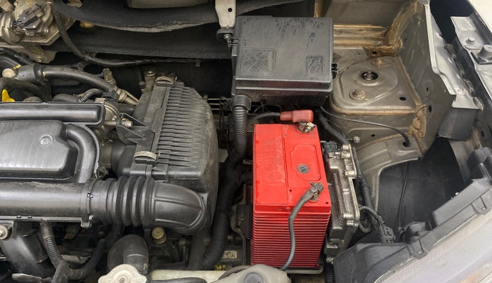 2019 Renault Kwid CLIMBER 1.0 AMT (O), Petrol, Automatic, 68,441 km, Engine View - Left