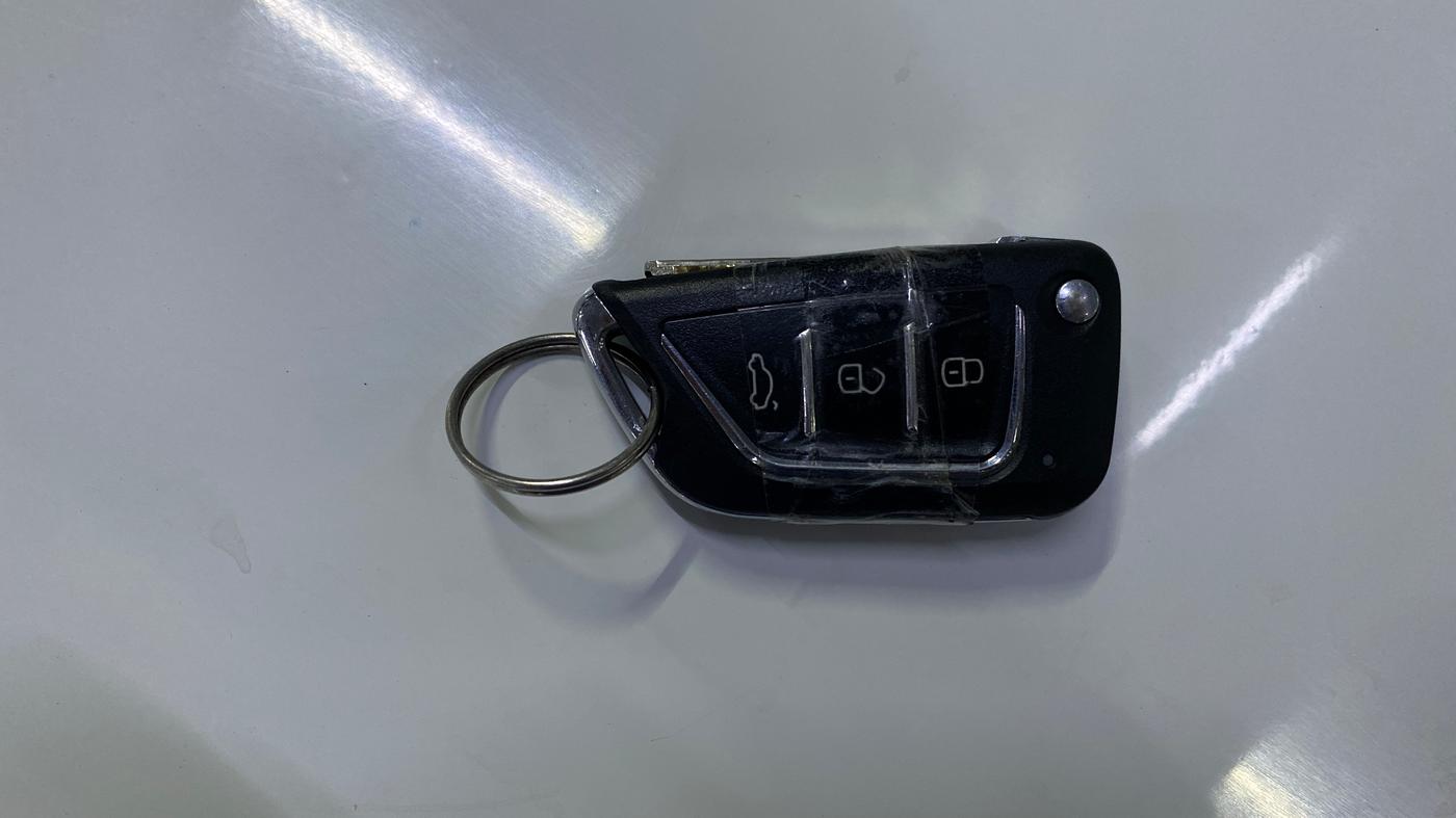 2017 Maruti Alto K10 VXI AMT, Petrol, Automatic, 58,705 km, Key Close Up