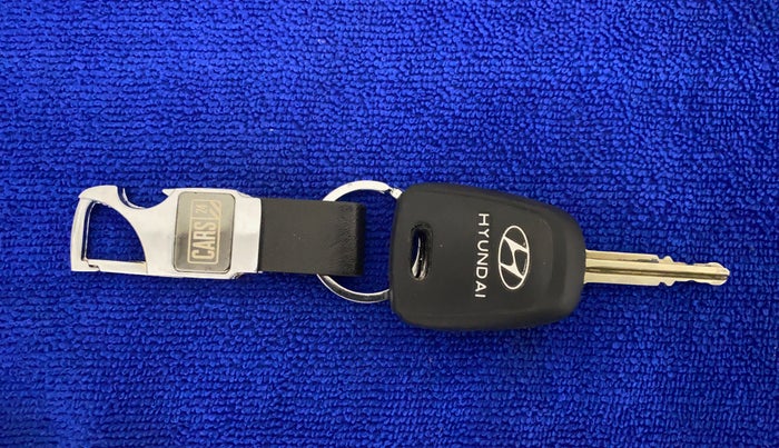 2018 Hyundai Grand i10 SPORTZ (O) AT 1.2 KAPPA VTVT, Petrol, Automatic, 65,001 km, Key Close Up