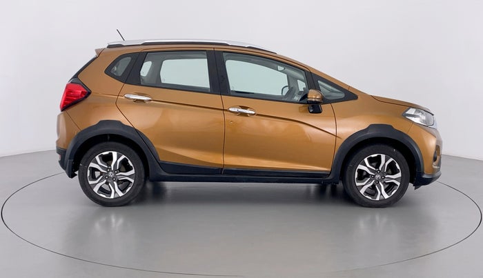 2018 Honda WR-V 1.5 i-DTEC VX MT, Diesel, Manual, 57,794 km, Right Side View