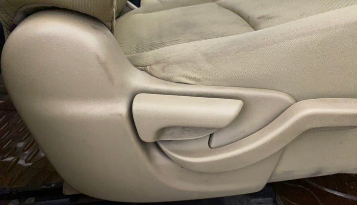 2015 Honda Brio S MT, Petrol, Manual, 39,212 km, Driver Side Adjustment Panel