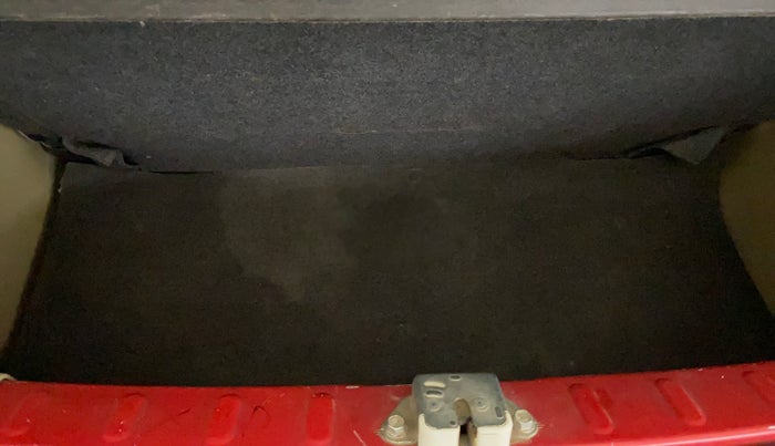 2015 Honda Brio S MT, Petrol, Manual, 39,212 km, Boot Inside