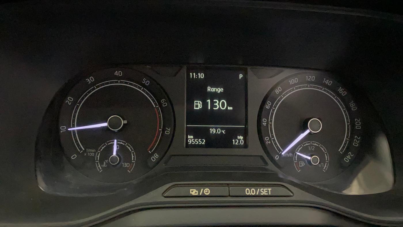 2021 Skoda KUSHAQ STYLE 1.0L TSI AT, Petrol, Automatic, 95,616 km, Odometer Image
