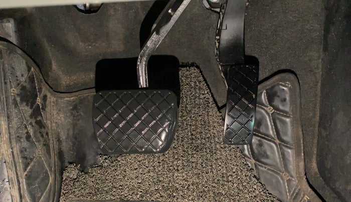 2021 Skoda KUSHAQ STYLE 1.0L TSI AT, Petrol, Automatic, 95,540 km, Pedals