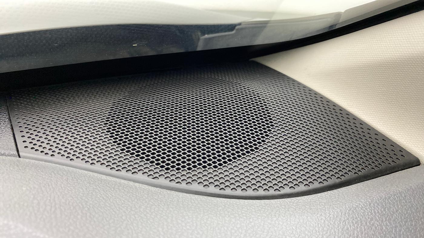2019 Renault Kwid 1.0 RXT Opt, Petrol, Manual, 19,318 km, Speaker