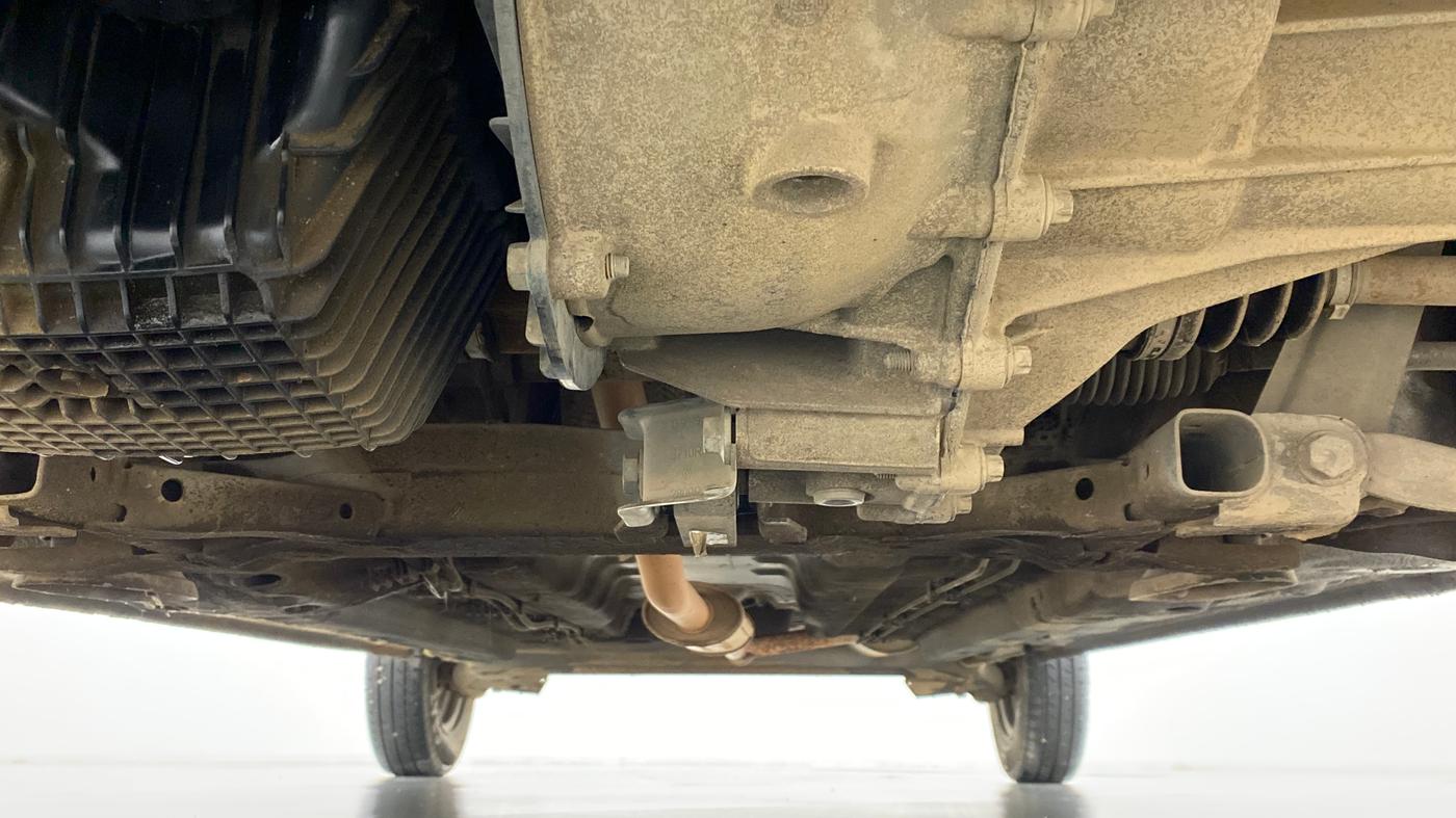 2019 Renault Kwid 1.0 RXT Opt, Petrol, Manual, 19,318 km, Front Underbody